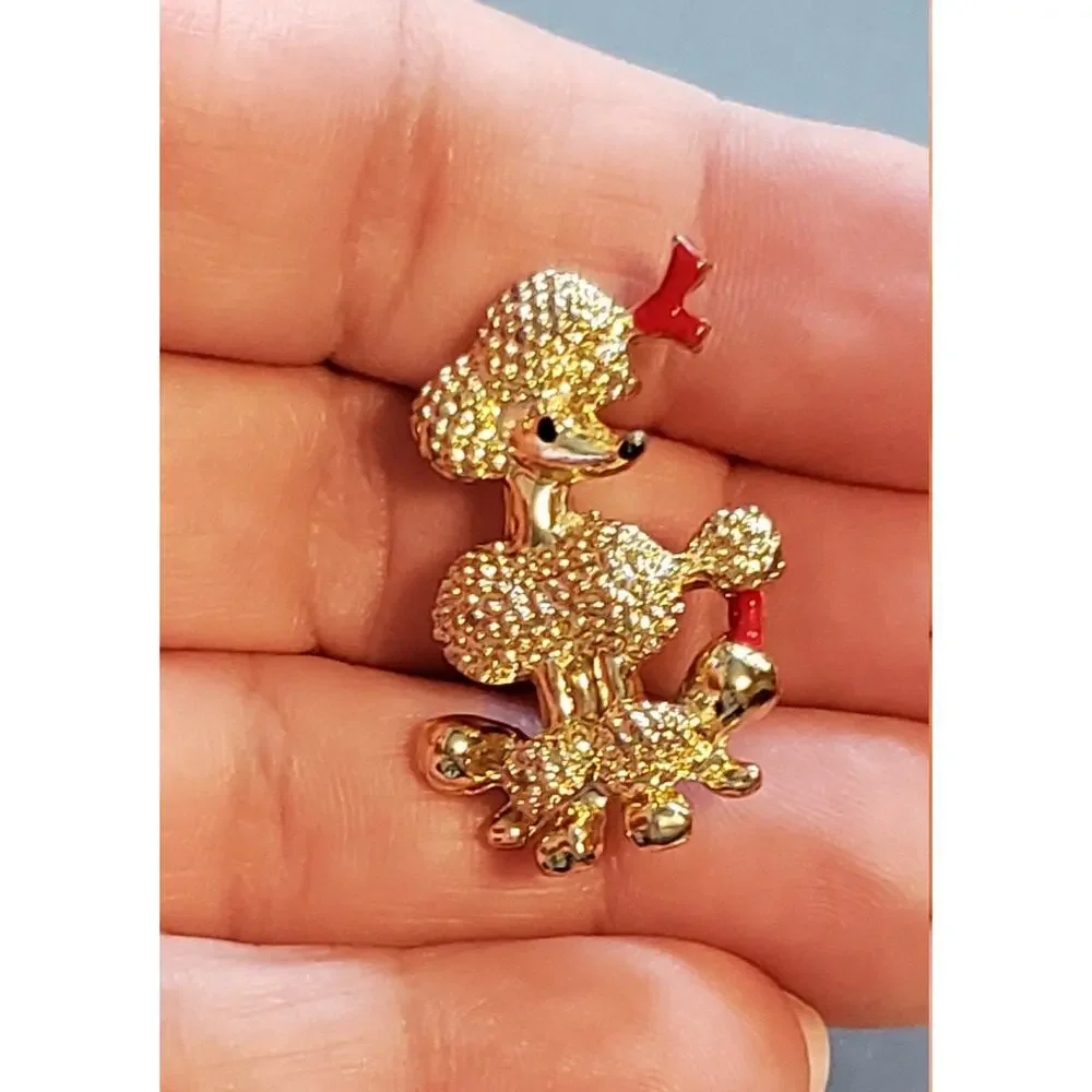 Vintage Poodle Dog Brooch Pin Textured Gold Tone‎ Enamel Poodle Lover ab1-